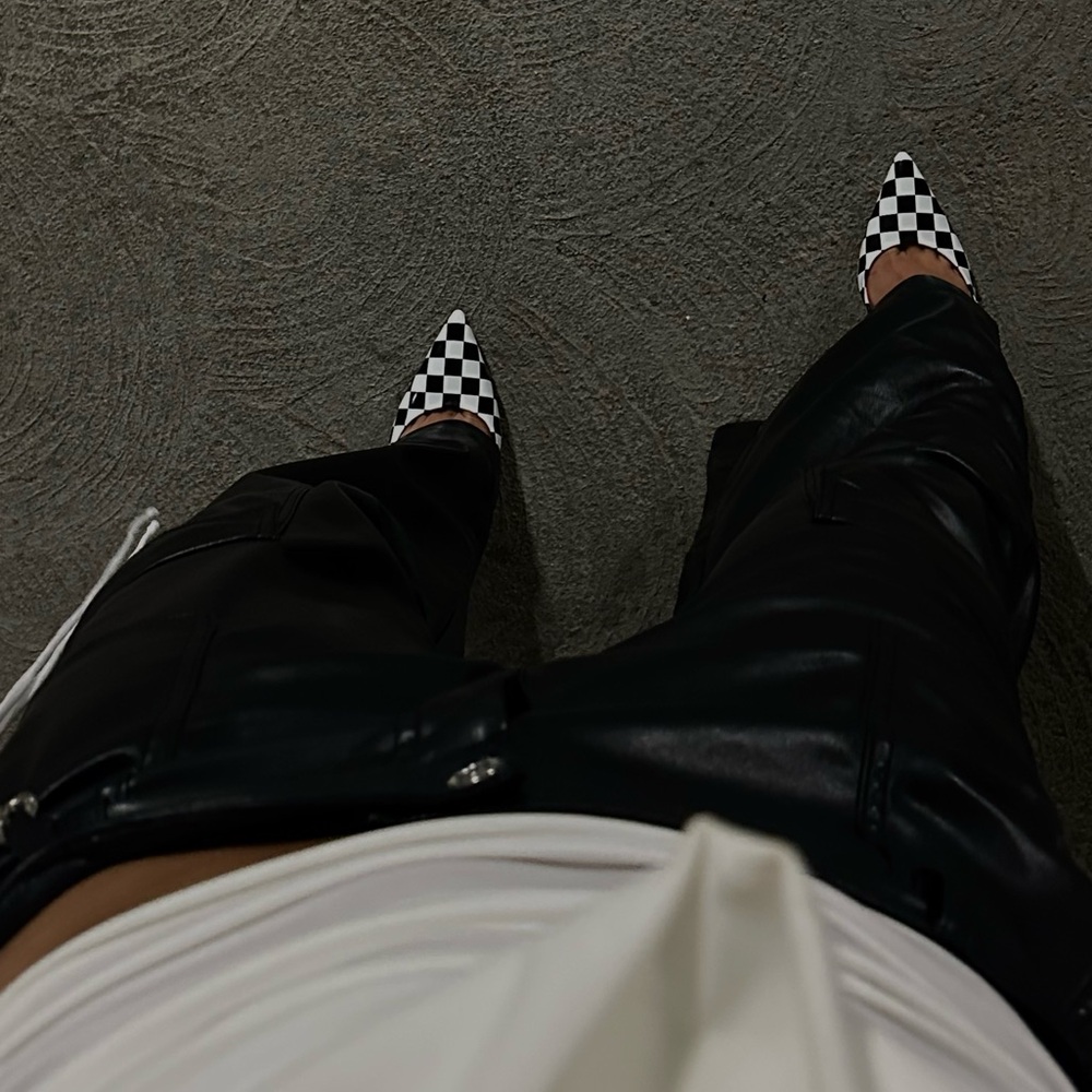 Nine West Black and White Checkered Pumps - Picture 5 of 5